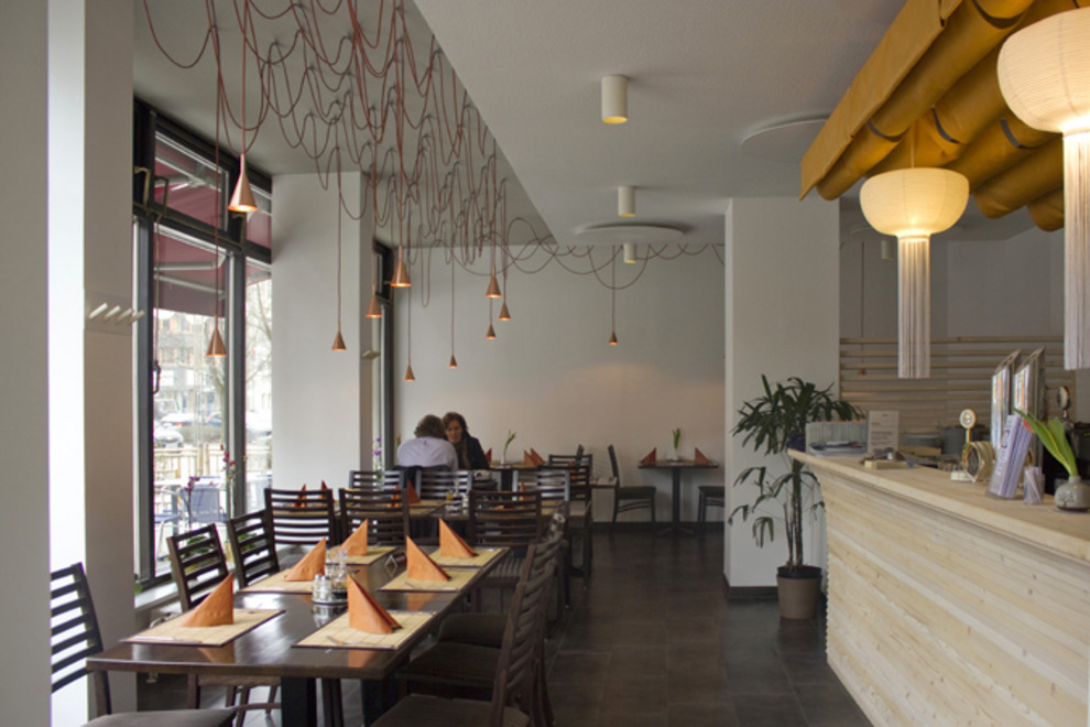 Turner's Vegan Café - Example of Travel Writing pt.2