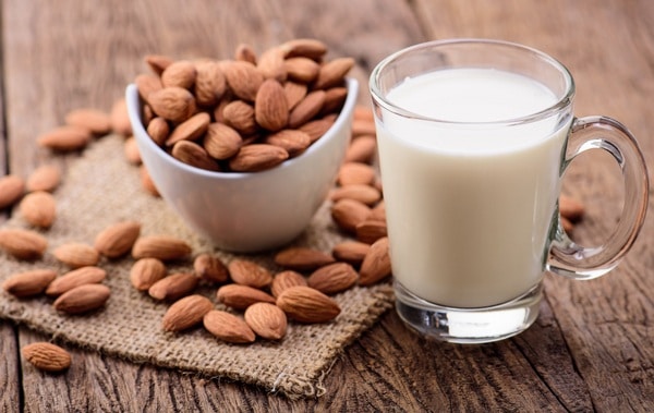 Alternatives to Soya Milk - Dairy Free Milks Review